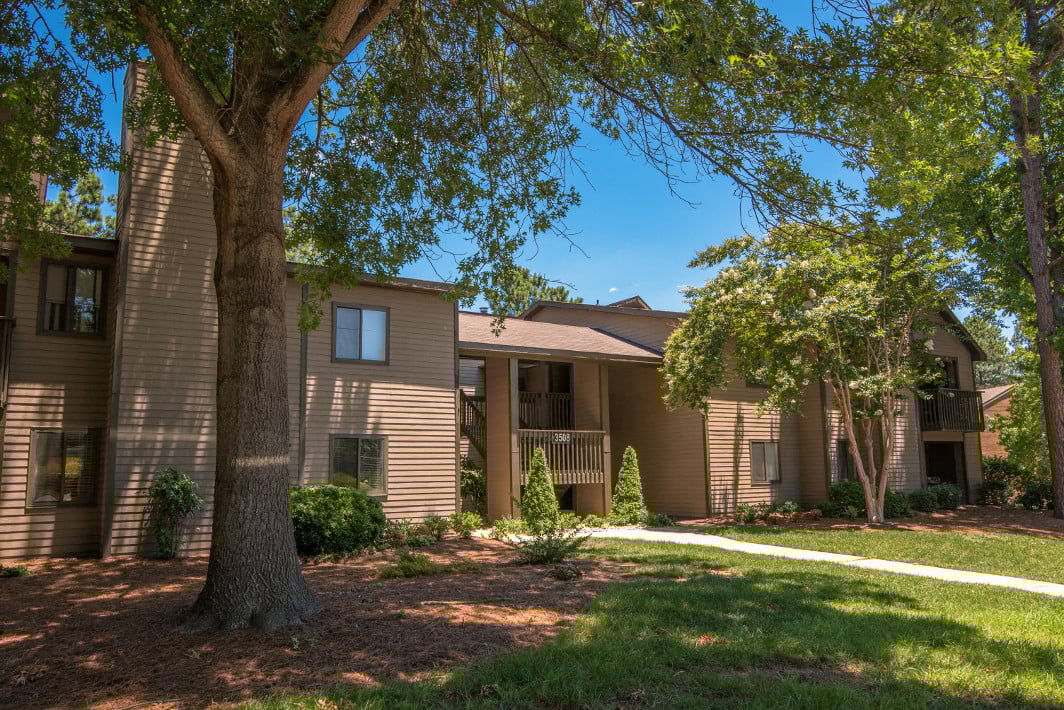 Stonesthrow Apartment Homes | Apartments in Greensboro, NC